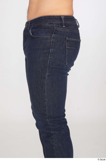 Yoshinaga Kuri blue jeans casual dressed thigh 0003.jpg